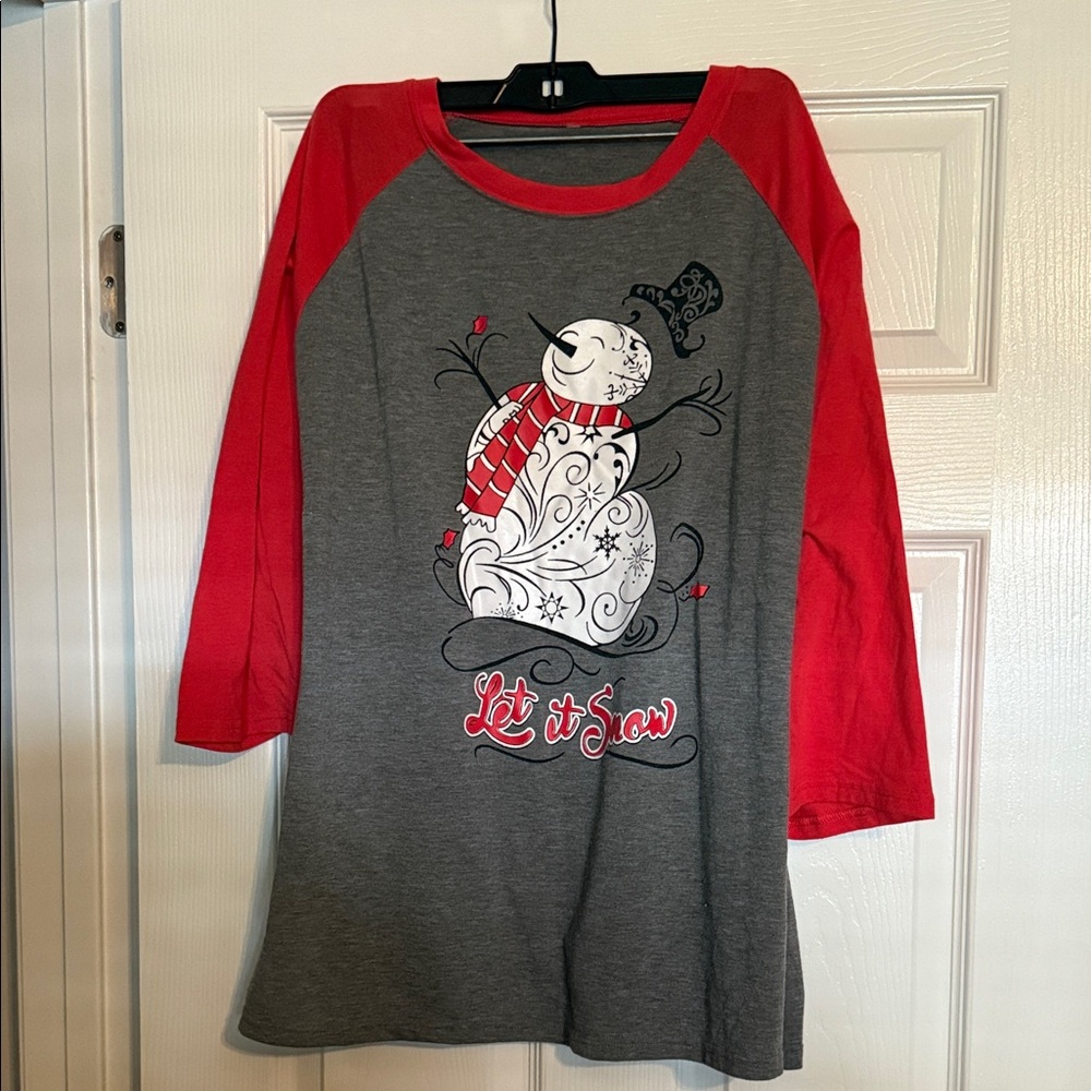 Red and Gray Snowman Graphic long sleeve Tee